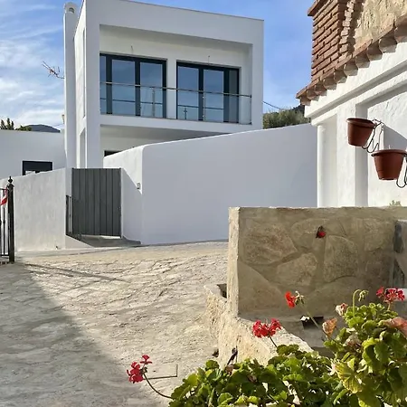 Villa La Fuente Mondron Exterior photo