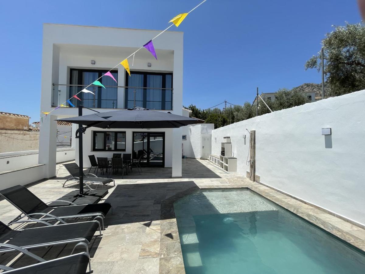 La Fuente Villa