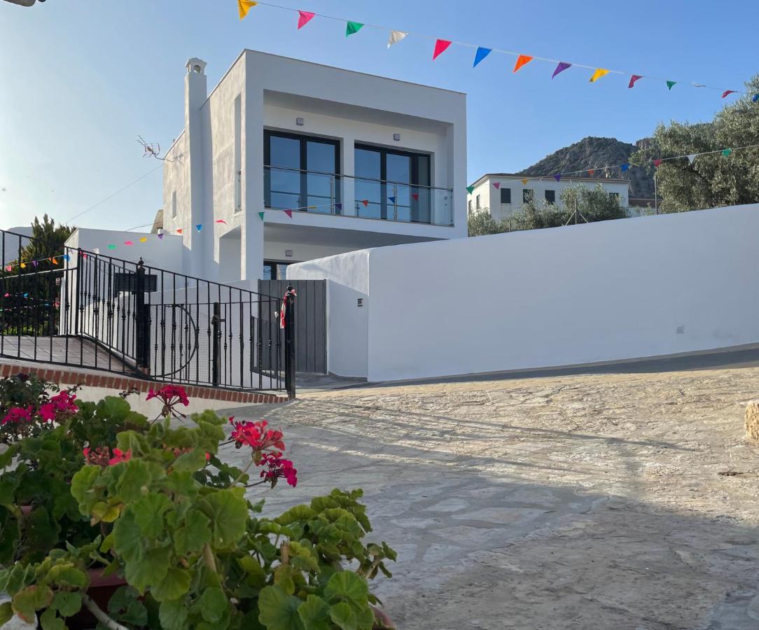 La Fuente Villa *