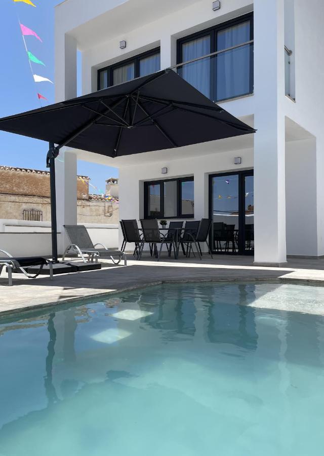 La Fuente Villa