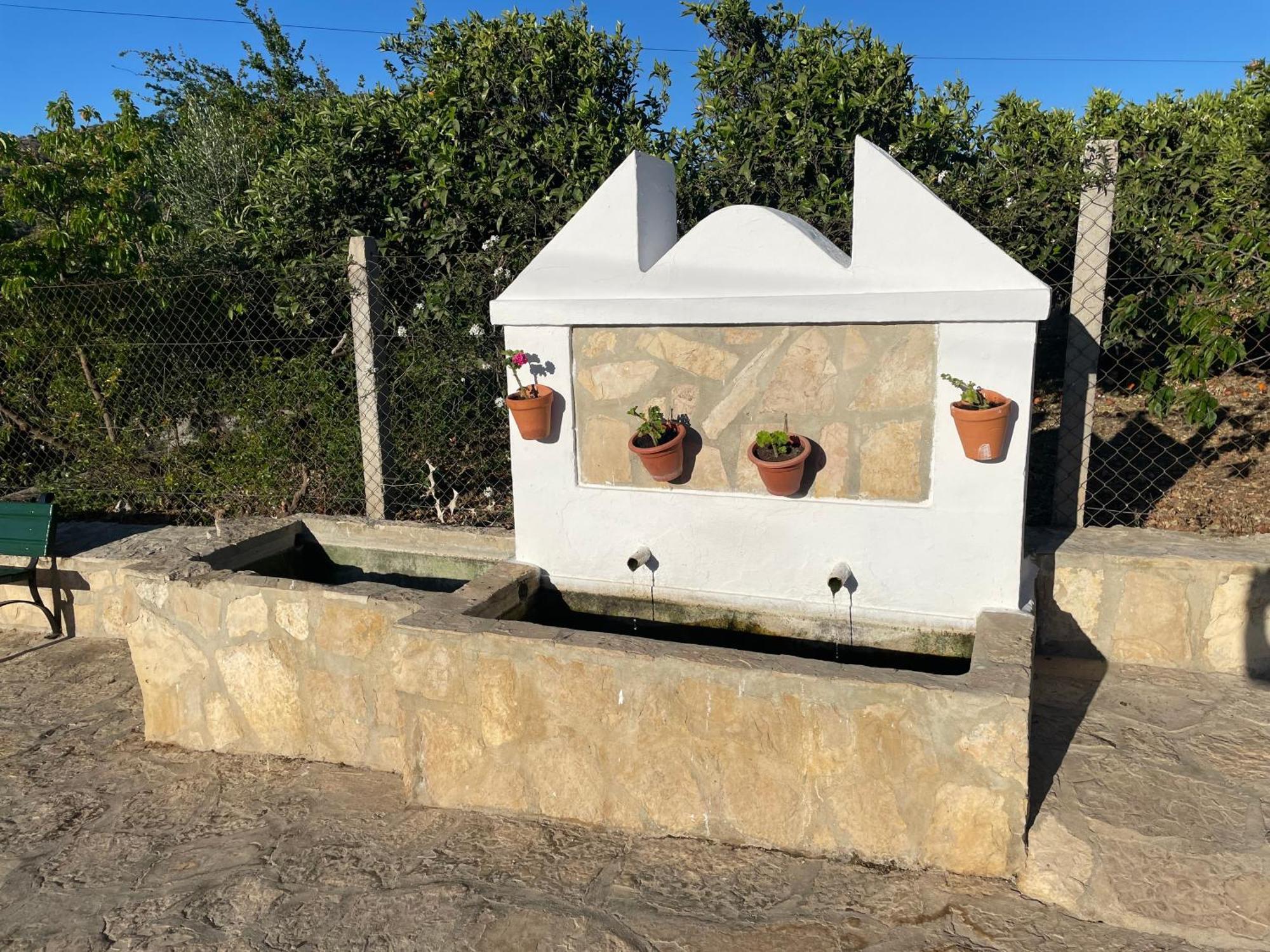 La Fuente Villa *